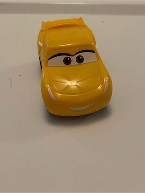 2022 Disney Pixar Cars Yellow Cruz Ramirez car toy